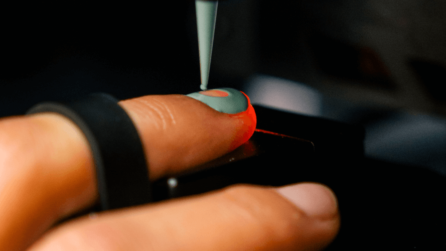 Slider robotic manicure image